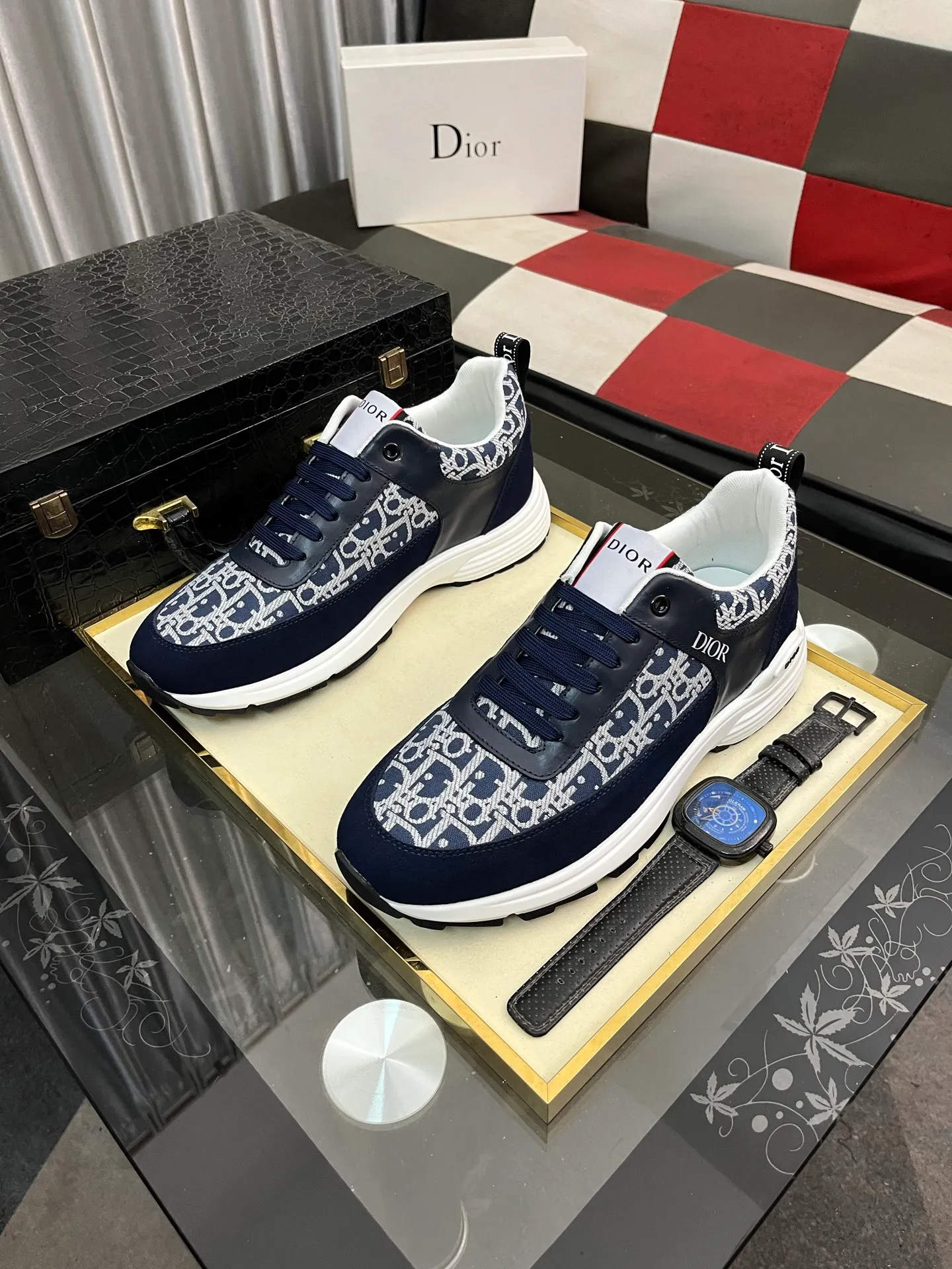 Men's shoes 💰440⌚️⌚️[Dior] 2025 Dior original lace-up low-top men's shoes, classic casual shoes 🔥This model is the official flagship model, quality, made by famous original factory designers, using high-quality cowhide with original materials ➕Comfortable and breathable mesh lining➕Pigskin insoles, perfect last shape, generous and fashionable design, attracting the pursuit of many consumers, what they want is the highest quality in the market. Code number: 38--443️⃣Colors available